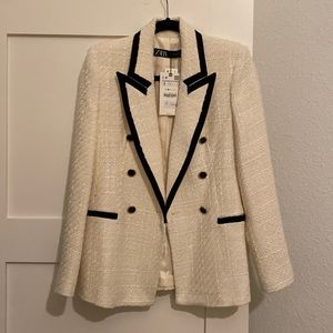Brand New Zara Tuxedo Blazer